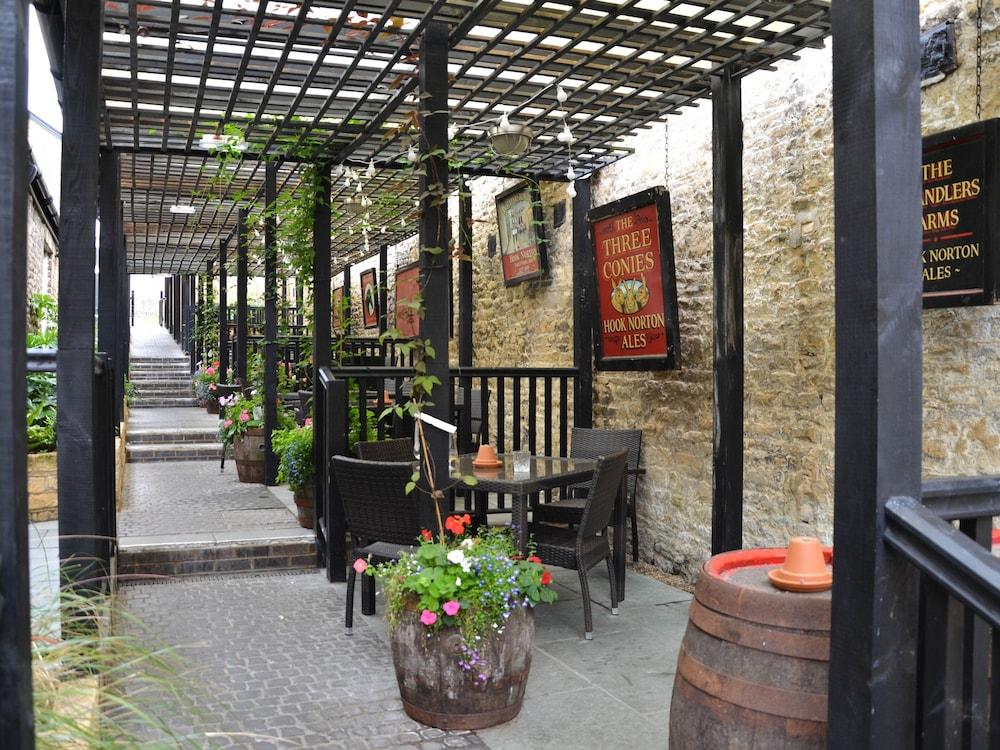 The Fox Hotel Chipping Norton Luaran gambar