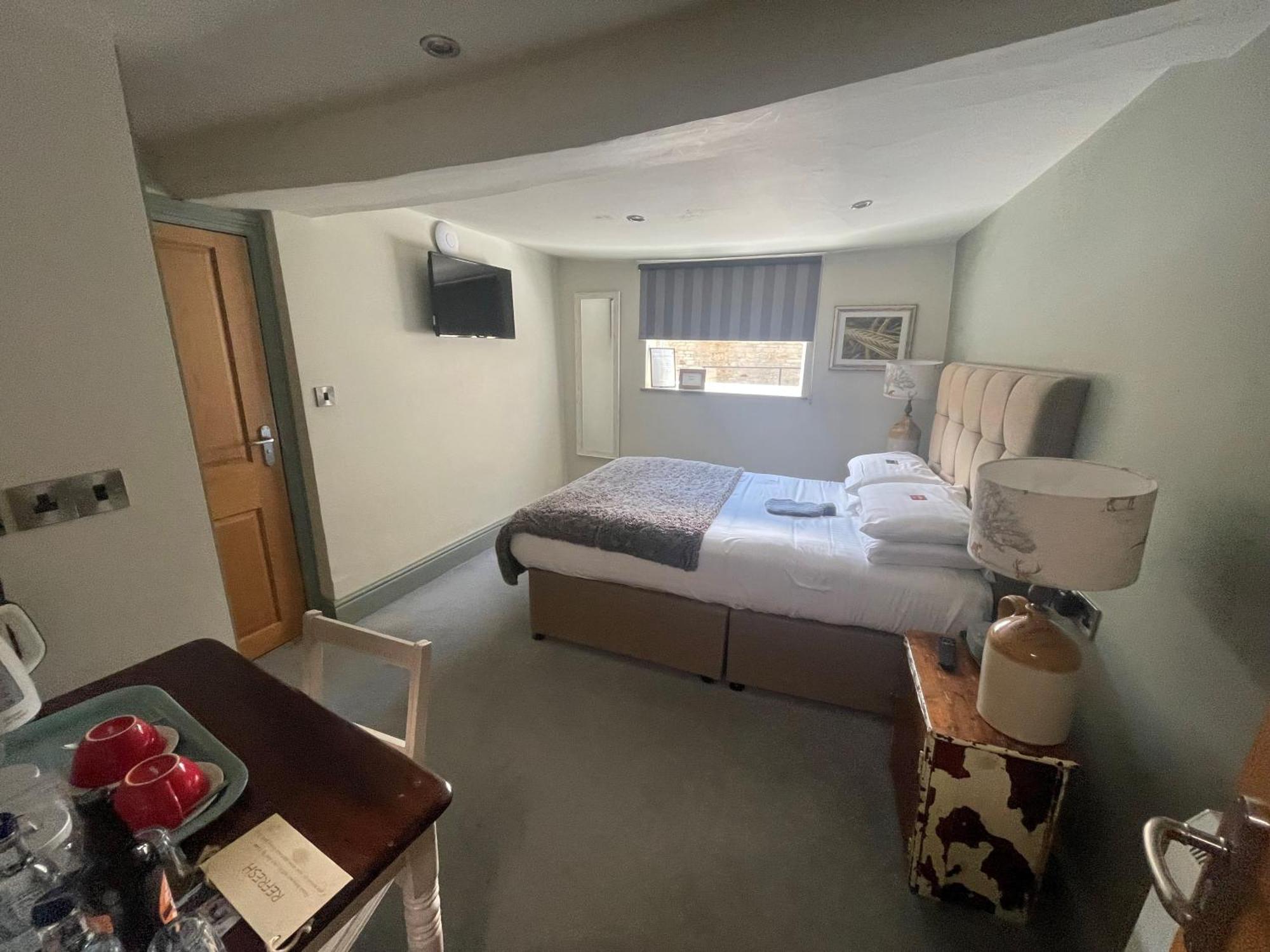 The Fox Hotel Chipping Norton Luaran gambar