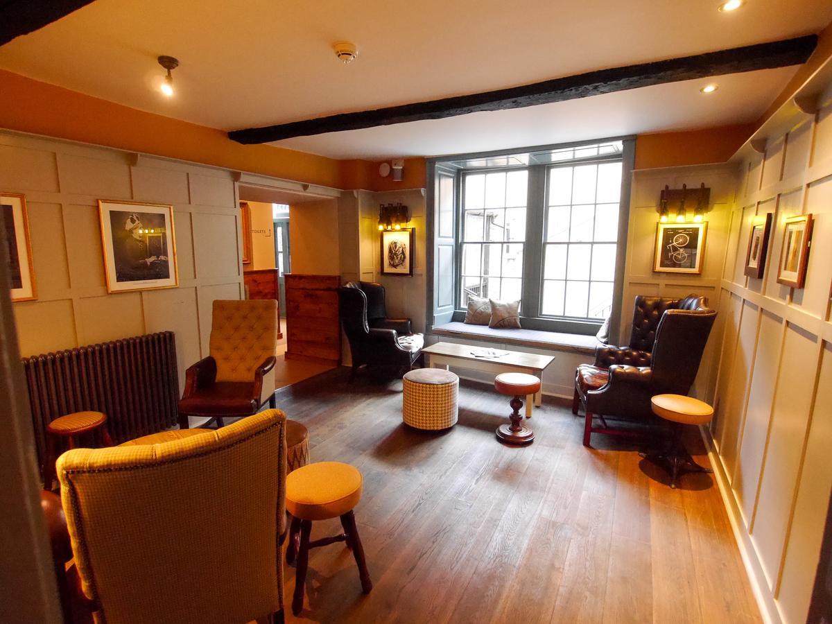 The Fox Hotel Chipping Norton Luaran gambar
